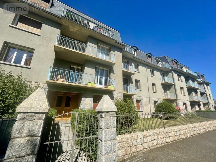 Appartement a vendre Saint-Chély-d'Apcher 48200 Lozère 93 m2  172000 euros