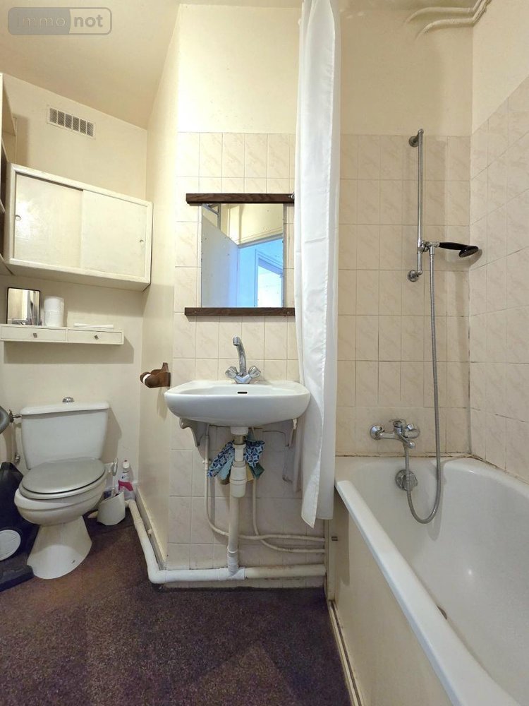 Appartement a vendre Ivry-sur-Seine 94200 Val-de-Marne 34 m2 2 pièces 155000 euros