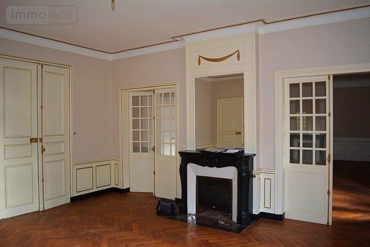 Appartement a vendre Thiers 63300 Puy-de-Dôme 208 m2 8 pièces 79000 euros