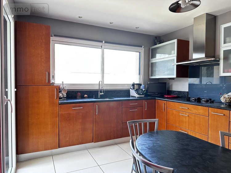 Maison a vendre Saint-Avé 56890 Morbihan 187 m2  770000 euros