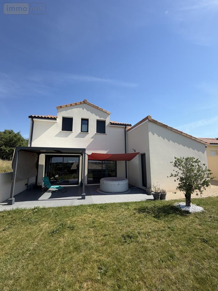 Maison a vendre Trémentines 49340 Maine-et-Loire 103 m2 5 pièces 246225 euros