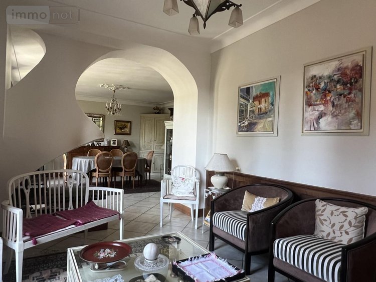 Maison a vendre Jallais 49510 Maine-et-Loire 206 m2 7 pièces 302960 euros