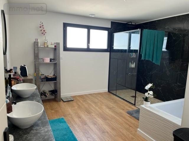 Maison a vendre Lanester 56600 Morbihan 150 m2 5 pièces 373944 euros