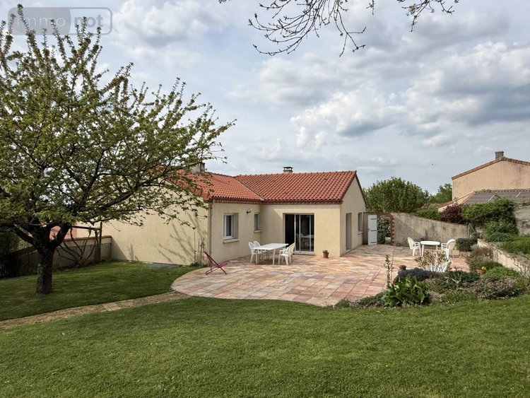 Maison a vendre Cholet 49300 Maine-et-Loire 158 m2 6 pièces 384880 euros