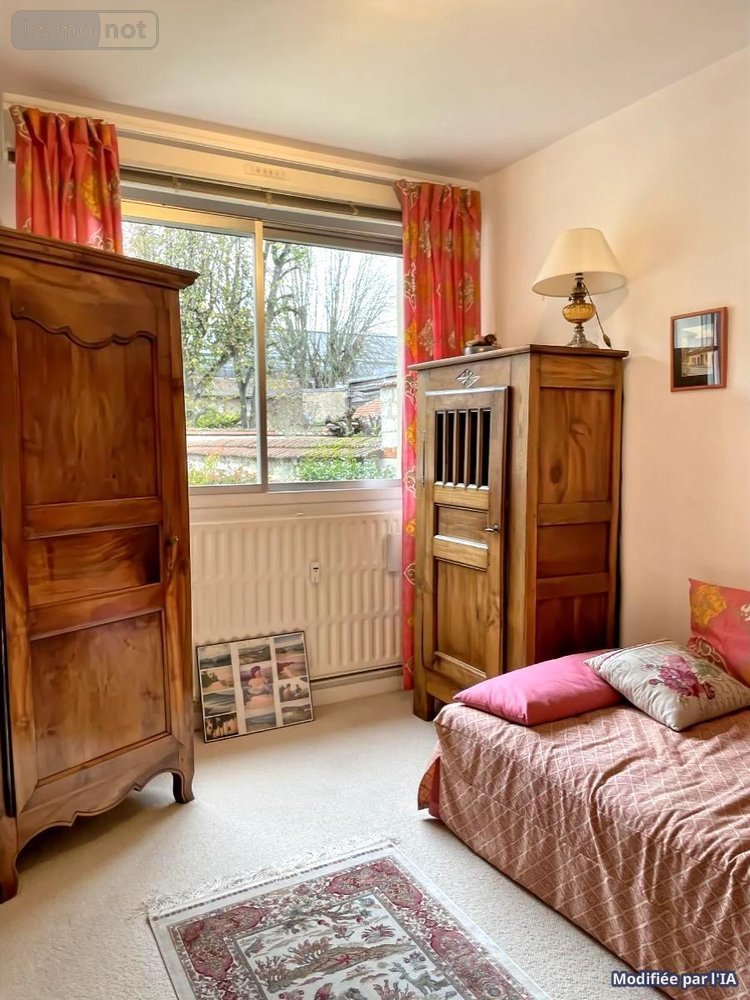 Appartement a vendre Châlons-en-Champagne 51000 Marne 108 m2 5 pièces 231760 euros