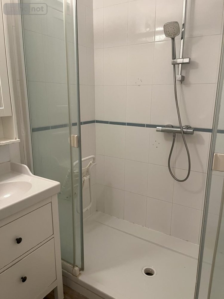 Location appartement Lille 59000 Nord 48 m2 2 pièces 765 euros