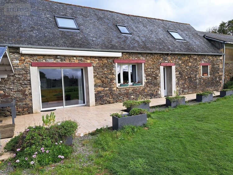 Maison a vendre La Roche-Jaudy 22450 Côtes-d'Armor 413 m2 15 pièces 778300 euros