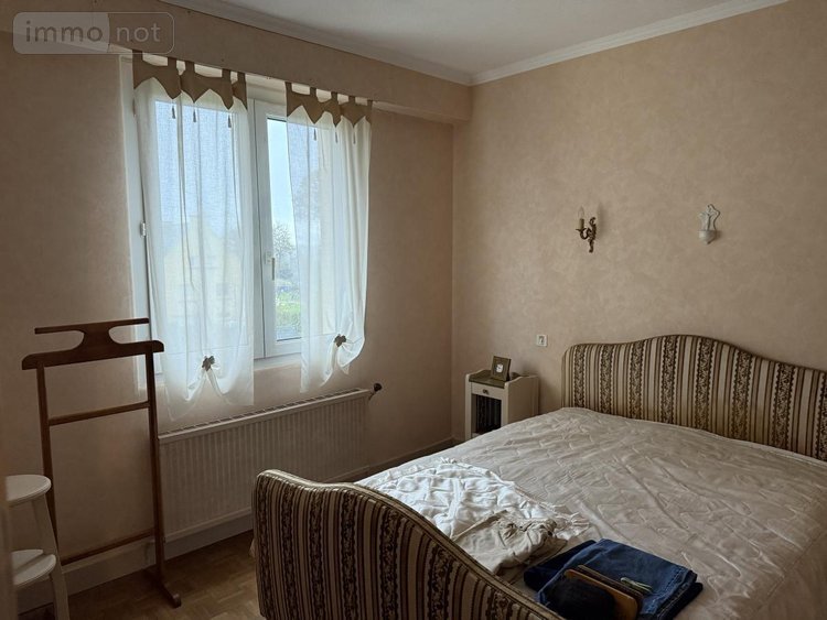 Maison a vendre Saint-Gouéno 22330 Côtes-d'Armor 206 m2  156480 euros