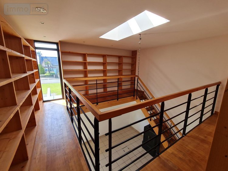 Fonds et murs commerciaux a vendre Plougasnou 29630 Finistère 209 m2  368000 euros