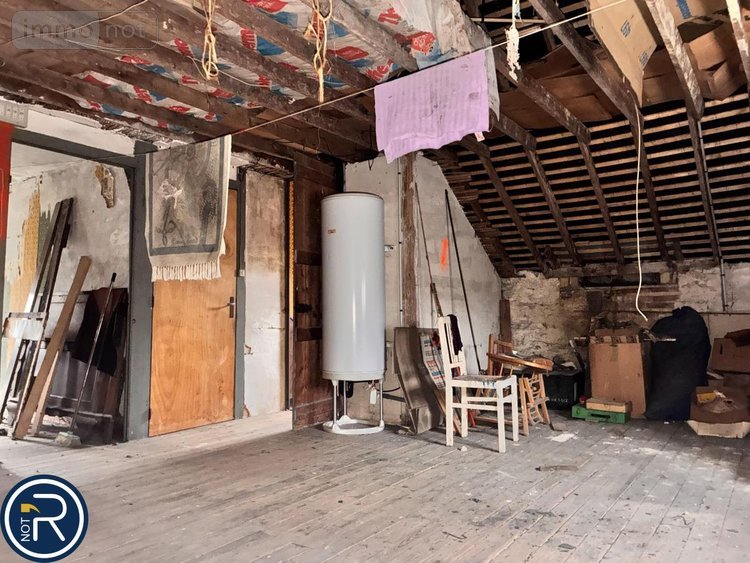 Maison a vendre Laval 53000 Mayenne 104 m2  131000 euros