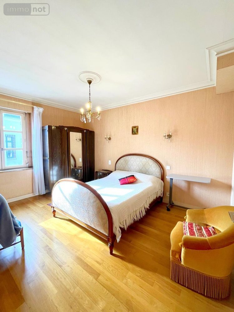 Maison a vendre Montfort-sur-Meu 35160 Ille-et-Vilaine 169 m2 7 pièces 324136 euros