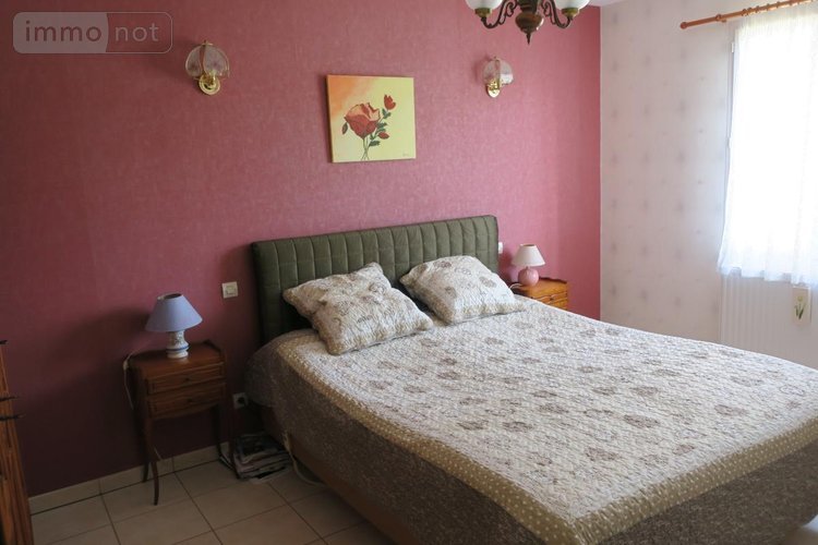 Viager maison Saint-Doulchard 18230 Cher 120 m2 5 pièces 75000 euros
