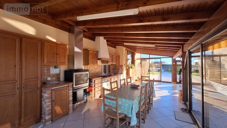 Maison a vendre Bâgé Dommartin 01380 Ain 206 m2 6 pièces 330000 euros