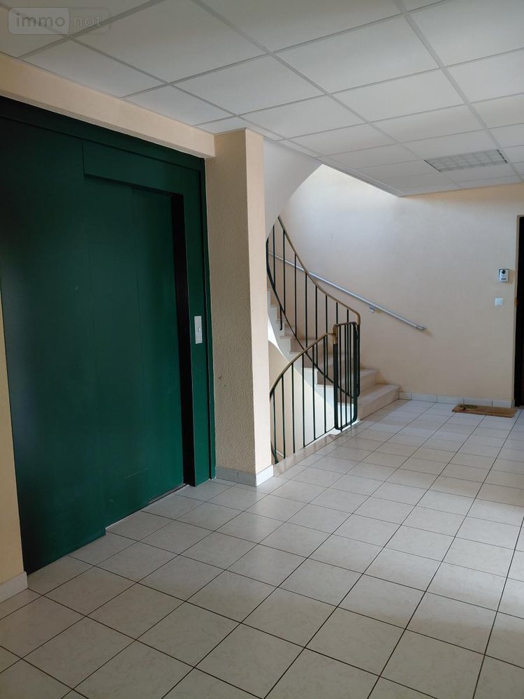 Appartement a vendre Mamers 72600 Sarthe 70 m2 2 pièces 96300 euros