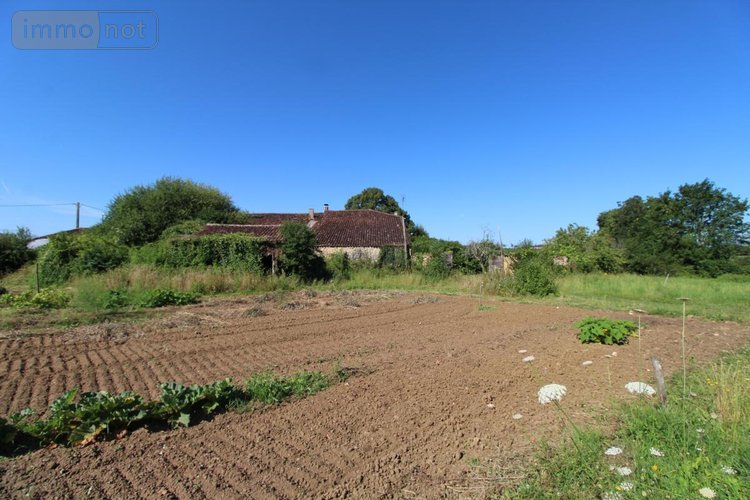 Maison a vendre Brizambourg 17770 Charente-Maritime 196 m2 7 pièces 262300 euros