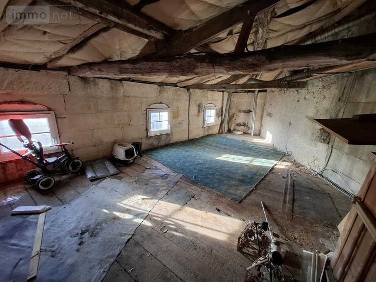 Maison a vendre Pons 17800 Charente-Maritime 142 m2 7 pièces 135347 euros