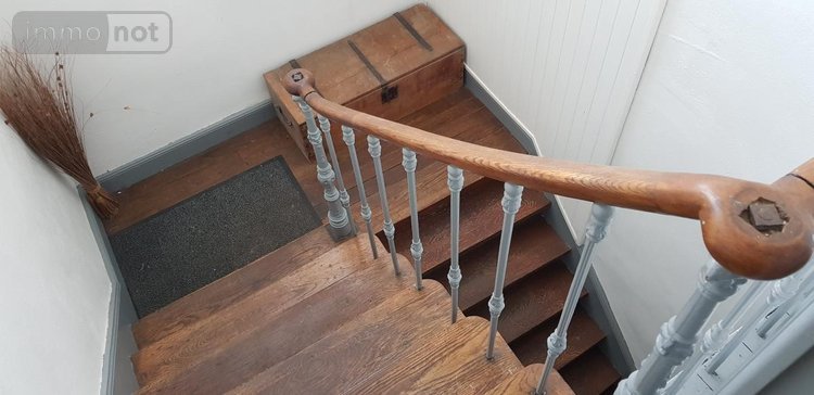 Immeuble a vendre Mourmelon-le-Grand 51400 Marne 475 m2  168700 euros