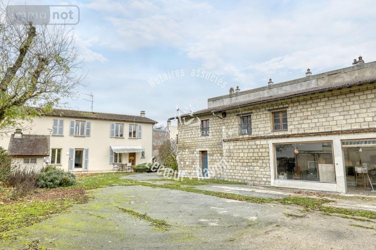 Immeuble a vendre Maisons-Laffitte 78600 Yvelines 103 m2  995000 euros