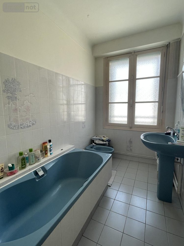 Immeuble a vendre Lorient 56100 Morbihan 180 m2  623040 euros