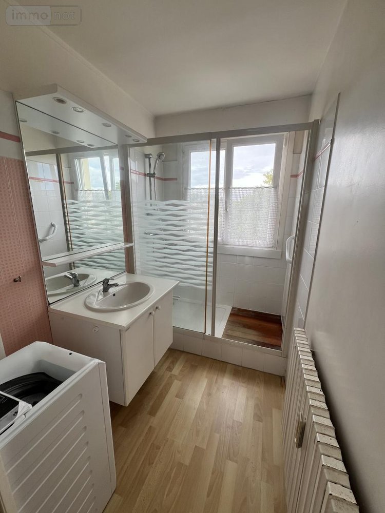 Appartement a vendre Lamballe-Armor 22400 Côtes-d'Armor 71 m2 3 pièces 231080 euros