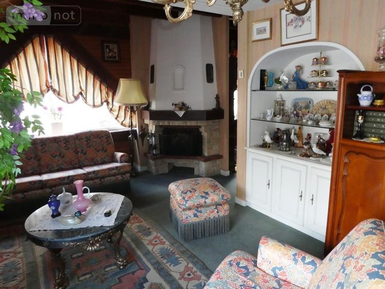 Appartement a vendre Pontivy 56300 Morbihan 112 m2 5 pièces 176800 euros