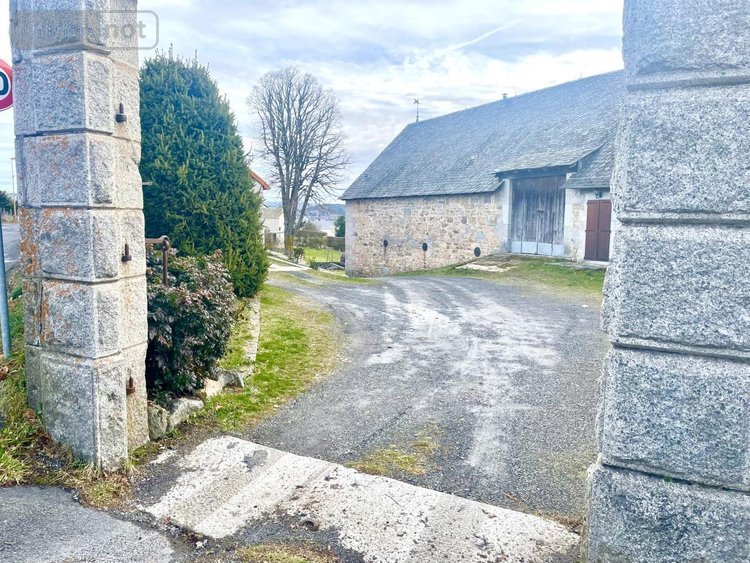 Maison a vendre Saint-Chély-d'Apcher 48200 Lozère 71 m2 8 pièces 139000 euros