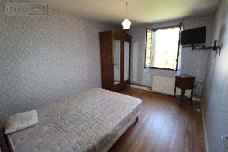 Maison a vendre Brizambourg 17770 Charente-Maritime 196 m2 7 pièces 262300 euros