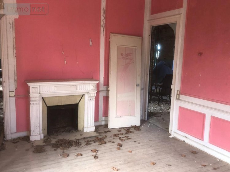 Maison a vendre Guingamp 22200 Côtes-d'Armor 469 m2 12 pièces 191040 euros