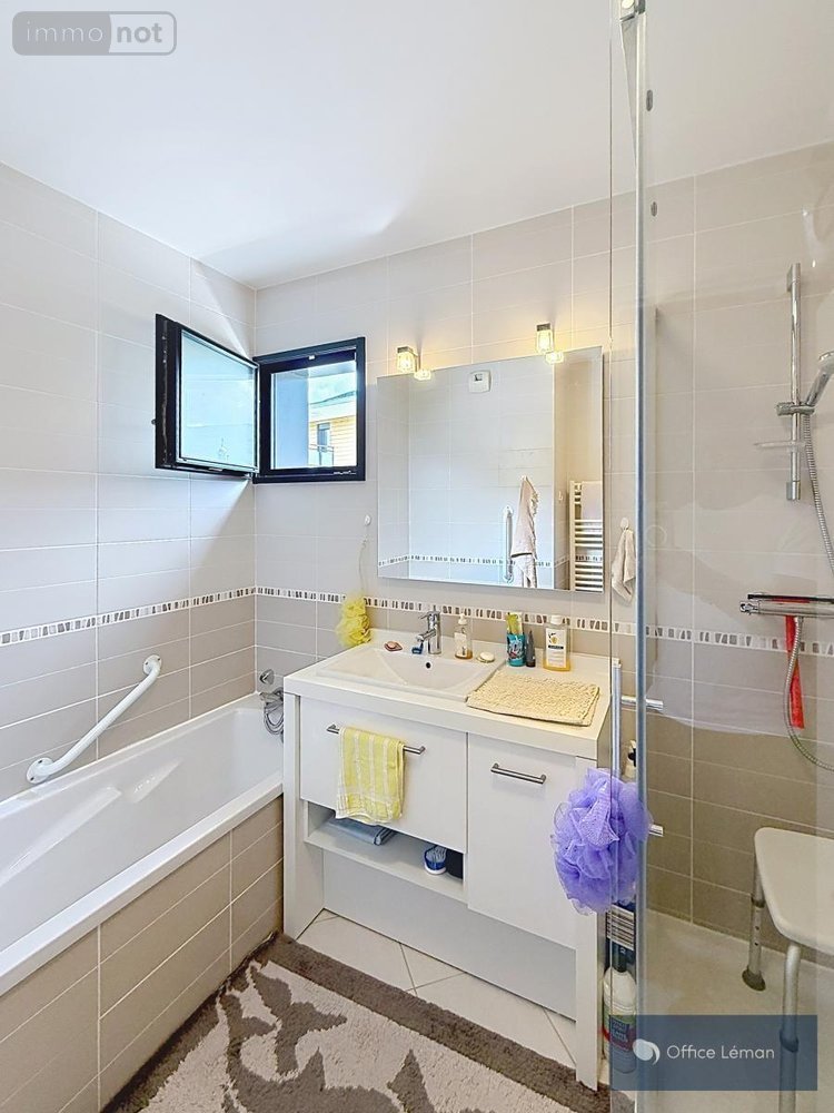 Appartement a vendre Divonne-les-Bains 01220 Ain 128 m2 5 pièces 795000 euros