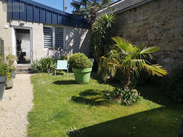 Maison a vendre Guingamp 22200 Côtes-d'Armor 240 m2 15 pièces 409500 euros