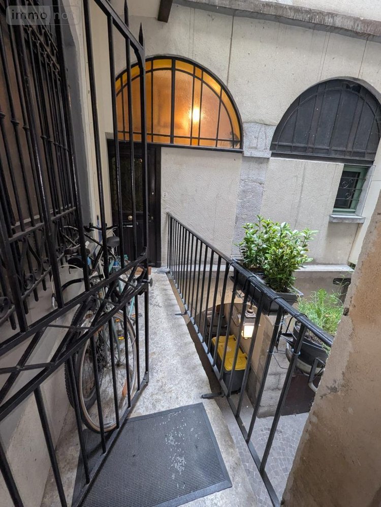 Appartement a vendre Chambéry 73000 Savoie 62 m2 2 pièces 196000 euros