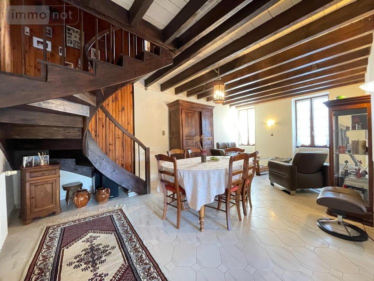 Maison a vendre Ambérieu-en-Bugey 01500 Ain 170 m2 5 pièces 370000 euros
