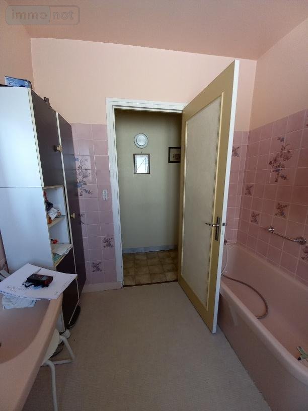 Immeuble a vendre Fère-en-Tardenois 02130 Aisne 500 m2  199000 euros