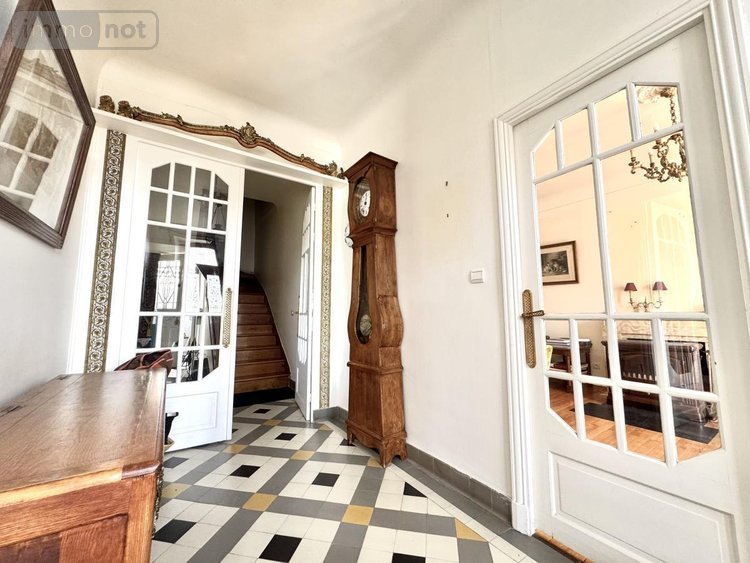 Maison a vendre Peyre en Aubrac 48130 Lozère 205 m2  180000 euros