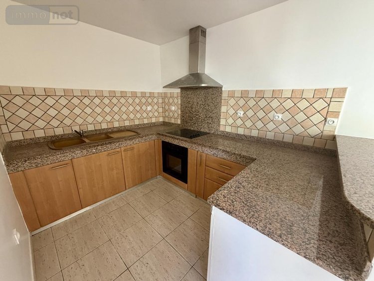 Maison a vendre Sainte-Marie 97438 Réunion 91 m2 4 pièces 300000 euros