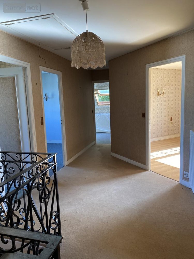Maison a vendre Vire-Normandie 14500 Calvados 250 m2 9 pièces 258475 euros