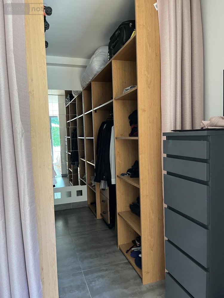 Maison a vendre Bonchamp-lès-Laval 53960 Mayenne 204 m2 8 pièces 696600 euros