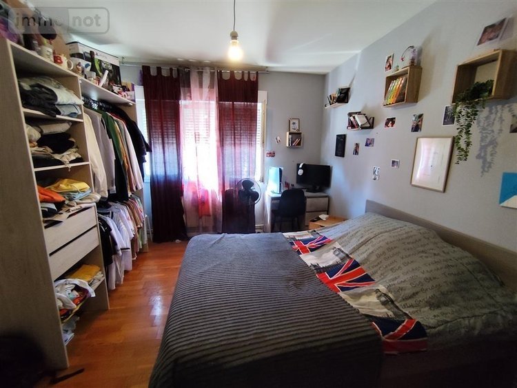 Immeuble a vendre Chaumont-Porcien 08220 Ardennes 270 m2  159000 euros