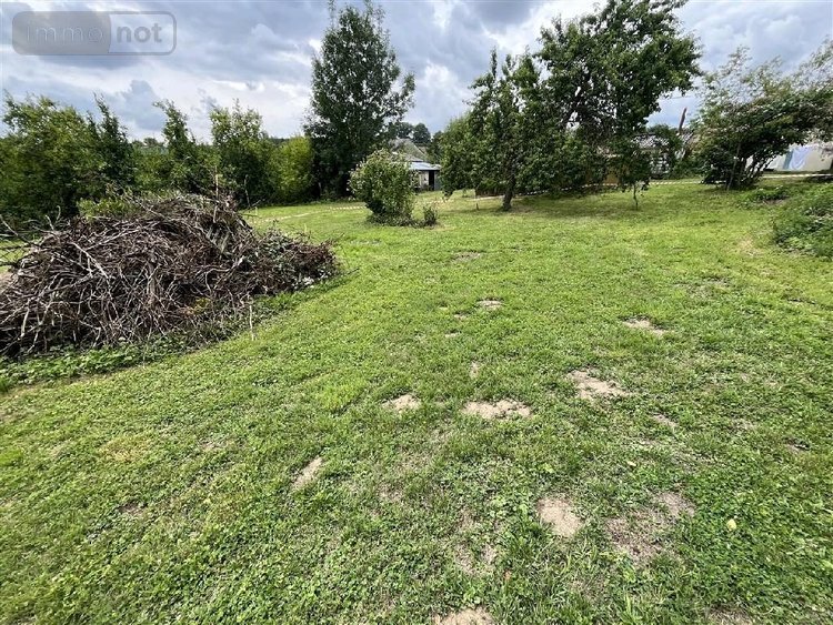 Terrain a batir a vendre Wagnon 08270 Ardennes  27400 euros