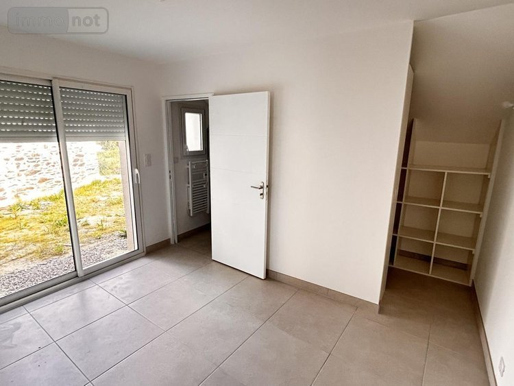 Location maison Guer 56380 Morbihan 110 m2 3 pièces 900 euros
