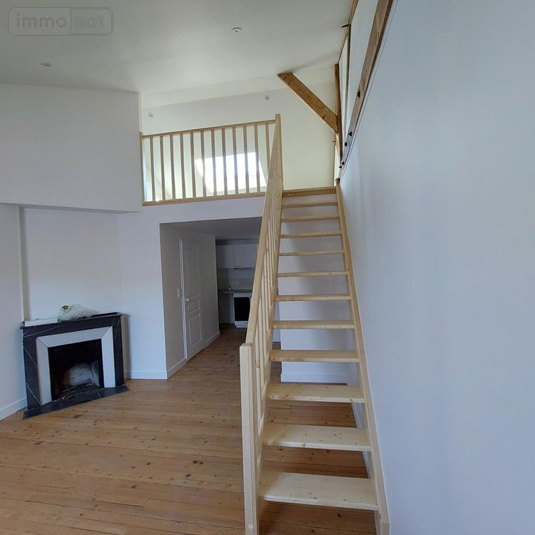 Location appartement Reims 51100 Marne 38 m2 2 pièces 690 euros