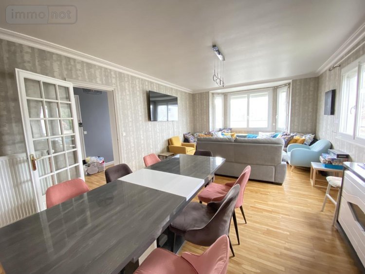 Maison a vendre Guerlédan 22530 Côtes-d'Armor 253 m2 9 pièces 249600 euros