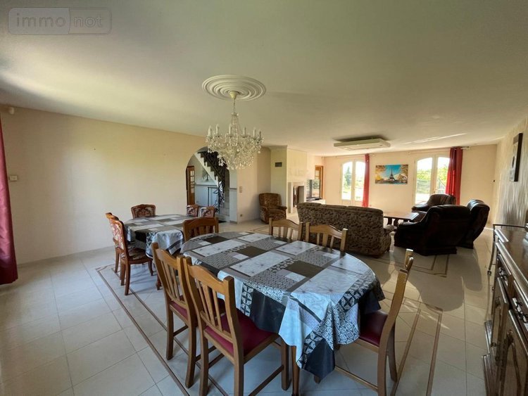 Maison a vendre Montcresson 45700 Loiret 241 m2 7 pièces 376400 euros