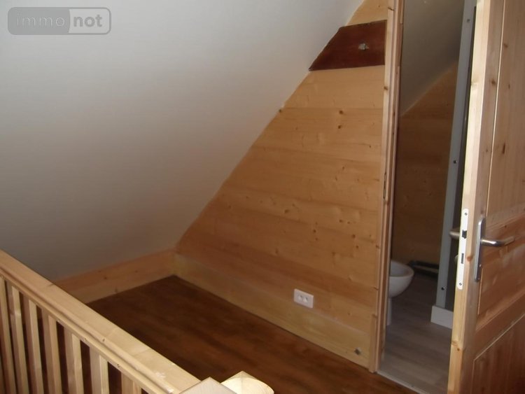 Immeuble a vendre Loudéac 22600 Côtes-d'Armor 170 m2  317200 euros