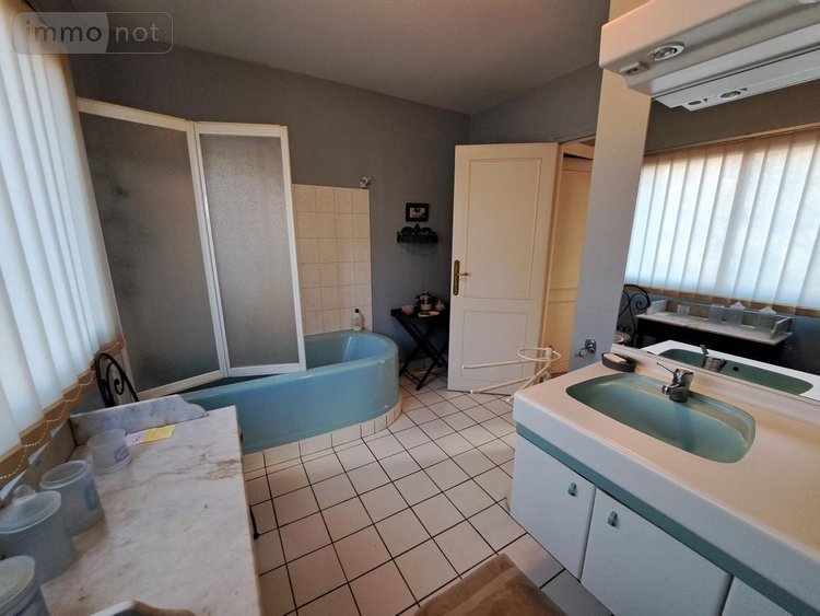 Maison a vendre Pontivy 56300 Morbihan 215 m2  428060 euros