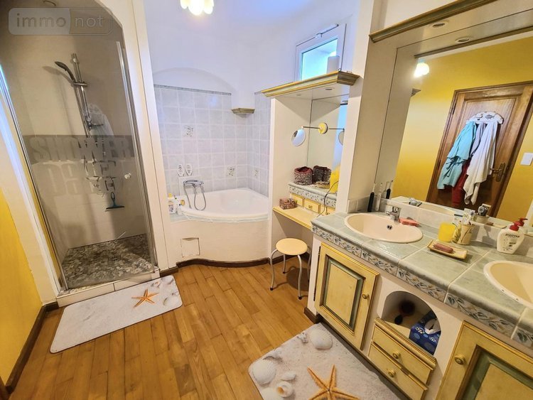 Maison a vendre Pierrelatte 26700 Drôme 229 m2 6 pièces 495000 euros