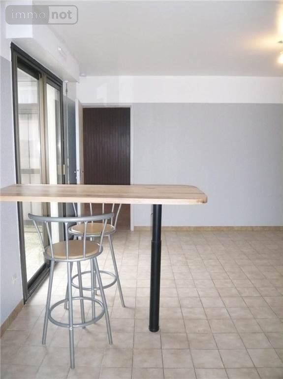 Location appartement Laval 53000 Mayenne 29 m2 2 pièces 390 euros
