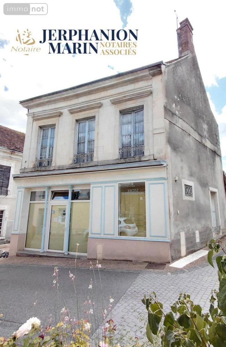 Immeuble a vendre Mamers 72600 Sarthe 92 m2  89880 euros