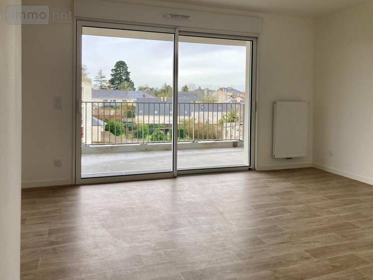 Location appartement Angers 49000 Maine-et-Loire 61 m2  922 euros