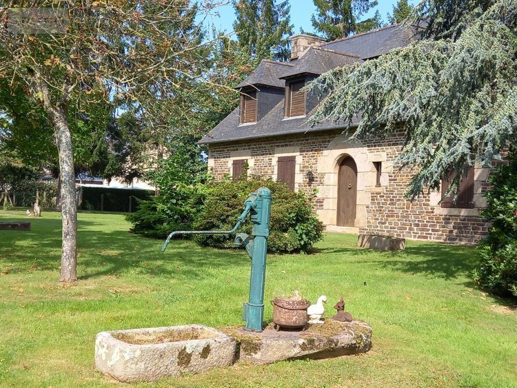 Maison a vendre Saint-Hilaire-du-Harcouët 50600 Manche 209 m2 6 pièces 319116 euros